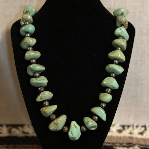 Native Jewelry - Authentic Vintage Native American Genuine Royston Turquoise Sterling Necklace
